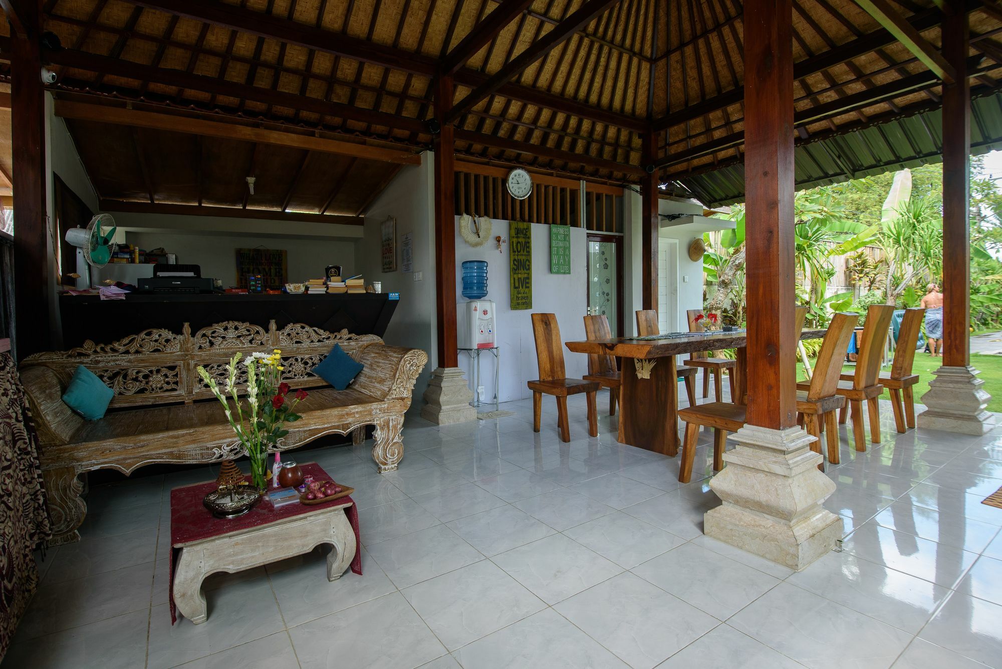 Asung Guesthouse Canggu Buitenkant foto